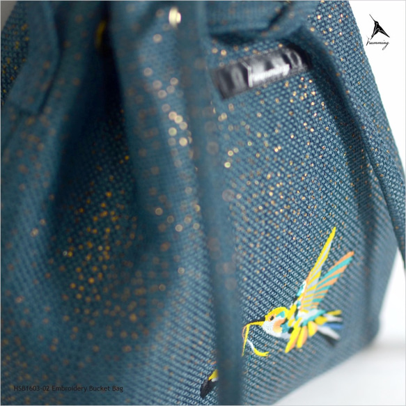 humming-送花禮的蜂鳥 Embroidery Bucket Bag〈刺繡水桶包〉 第3張的照片