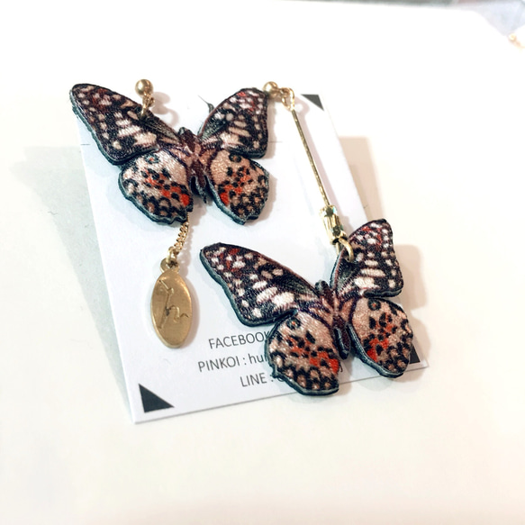 humming-達摩鳳蝶 Embroidery earrings 〈刺繡耳環〉不鏽鋼耳針/ 可改夾式/蝴蝶系列/ 第2張的照片