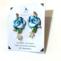 humming-Embroidery earrings 茶花〈刺繡耳環〉不鏽鋼耳針/ 可改夾式/花卉系列/ 第2張的照片