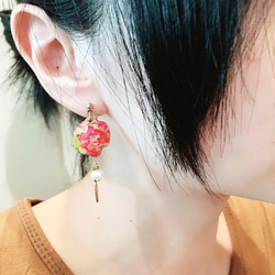 humming-Embroidery earrings 牡丹花〈刺繡耳環〉不鏽鋼耳針/ 可改夾式/花卉系列/ 第5張的照片