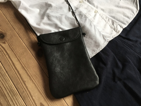 pochette  size S / black 1枚目の画像