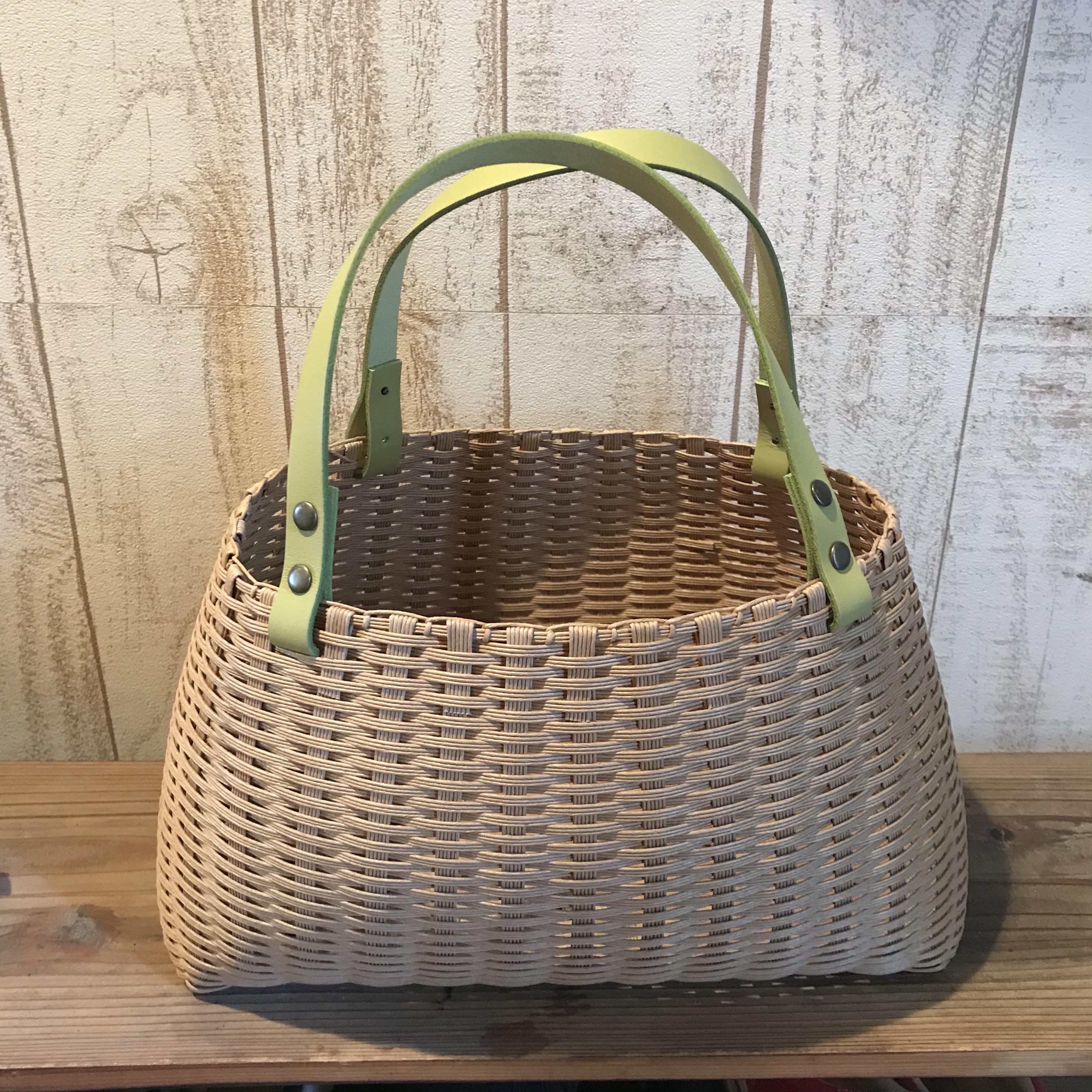 ちょっと大きめ♡ぷっくりナチュラルかごバッグ♡キミドリ♡ 5,467円