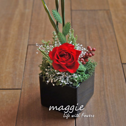 《Maggie》誇り高く。薔薇：プリザーブドフラワー 3枚目の画像