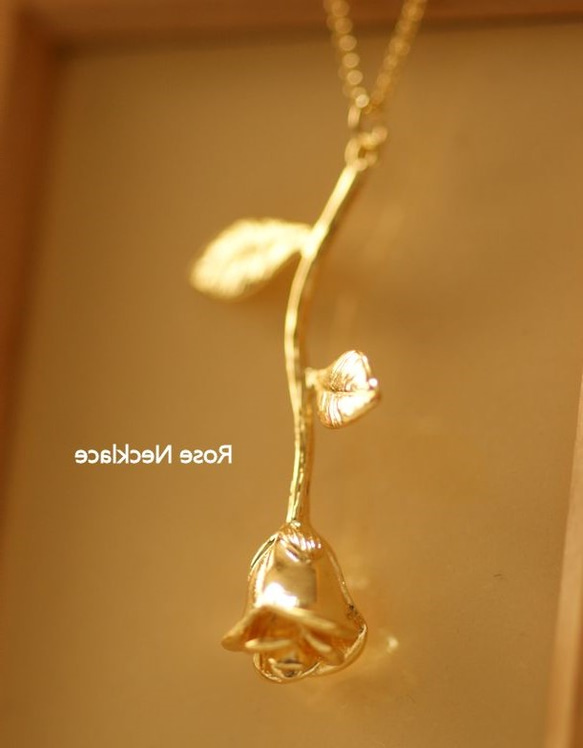 【ネックレス】K16GPゴールド・ローズのネックレス(全長約45cm) 2枚目の画像