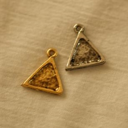 us78【USA製チャーム】ゴールド・プロビデンスの目（3個)USA pendant gold eys (3p) 2枚目の画像