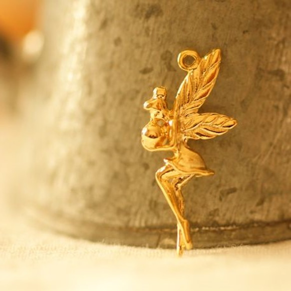 1605/チャーム・アンティーク風・K16GPゴールド・花の妖精 (3個)※パールあり 2枚目の画像