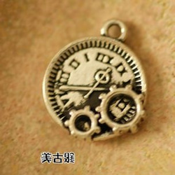 n87/アンティーク風・メタルチャーム・デコ・銀古美・時計(10個) 1枚目の画像