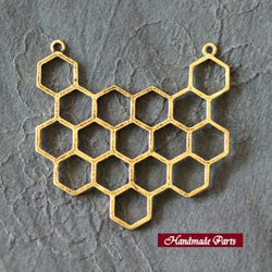 手工製作的零件金屬魅力耀西金子，蜂巢一體 第1張的照片