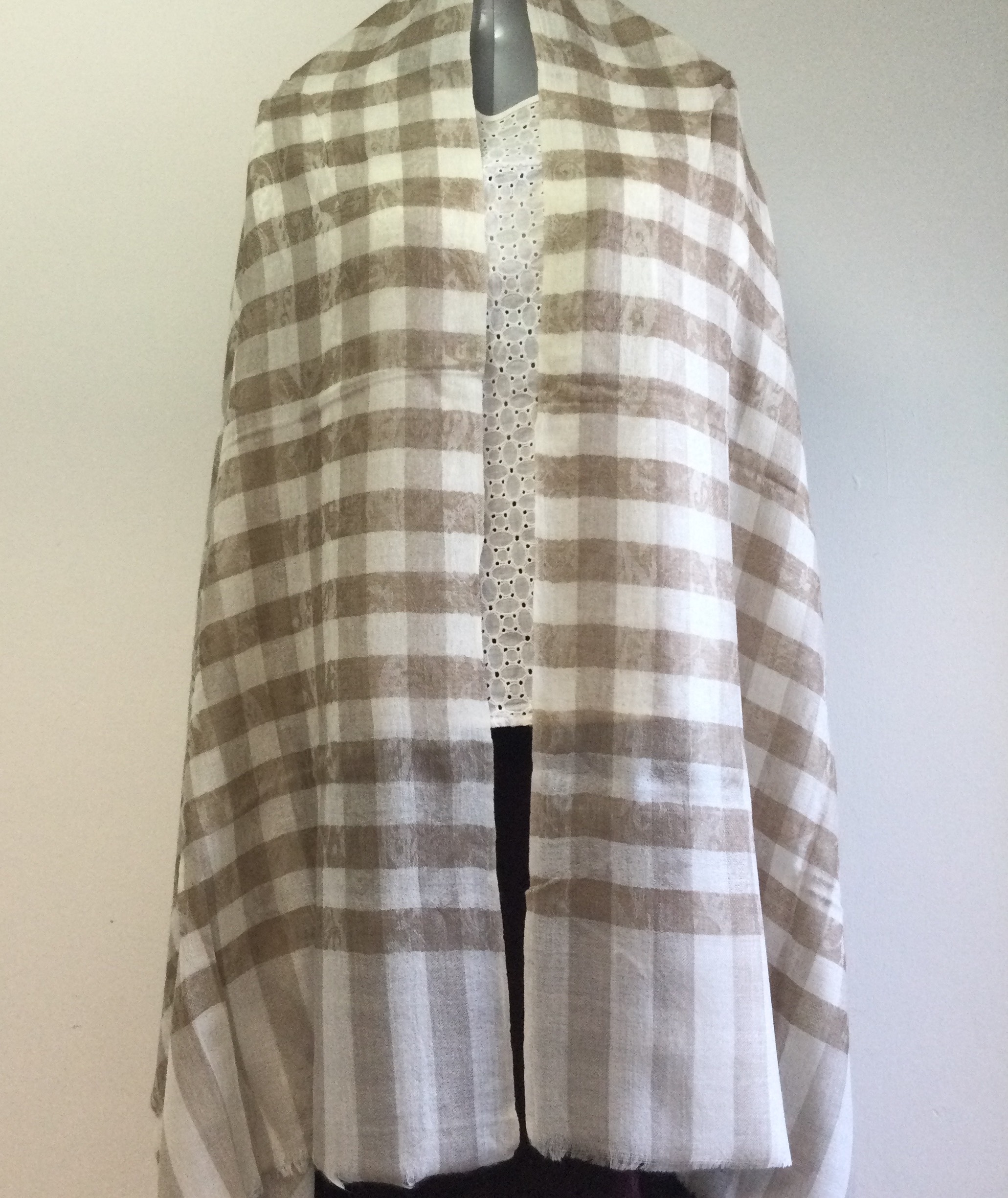 手織り　高級セミパシュミナストール　チェック  商品番号152