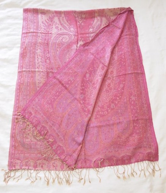 手織り シルクｘカシミア ストール カシミール ペイズリー　ピンク 4枚目の画像