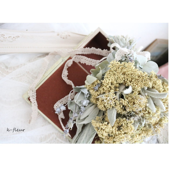『夏の福袋』ユーカリと白いお花たちのスワッグ 4枚目の画像