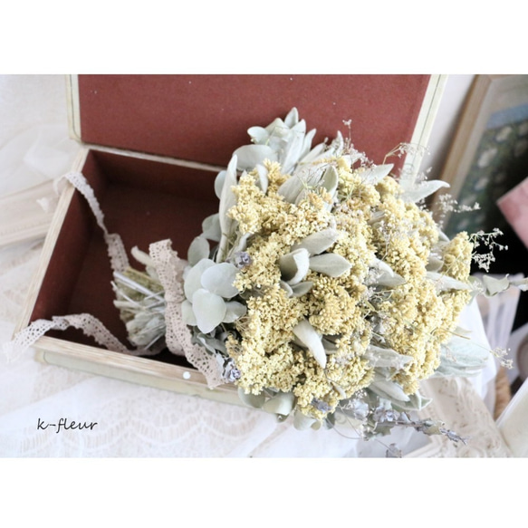 『夏の福袋』ユーカリと白いお花たちのスワッグ 5枚目の画像