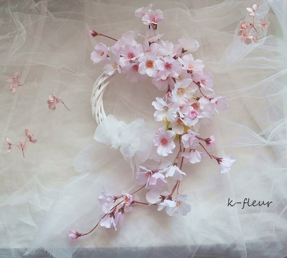 桜のクレッセントリース　サシェ付き 1枚目の画像