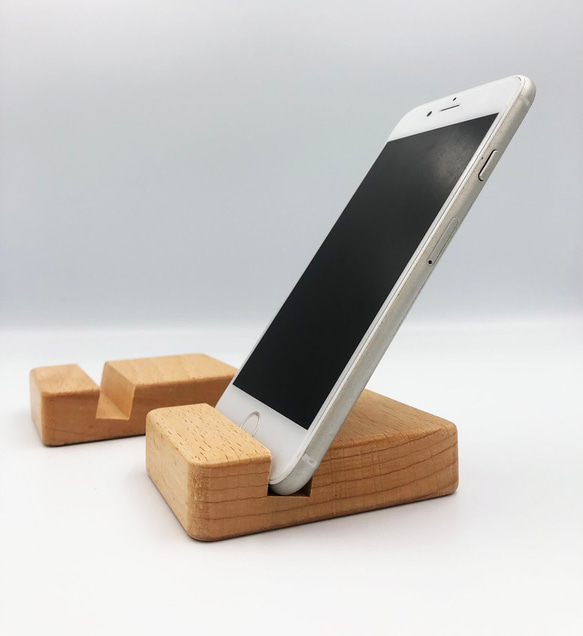 【TAB】小木塊手機架/天然木 第1張的照片