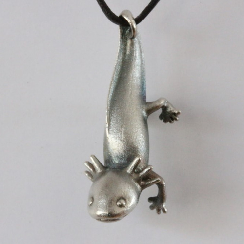 ウーパールーパーペンダント ネックレス・ペンダント アトリエpuchuco