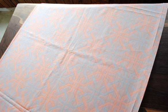 ベルギー買い付け 先染め 幾何学模様 ファブリック 巾64cm 生地 はぎれ テキスタイル 2枚目の画像