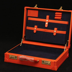イタリア製皮革オレンジ色のトランクケース Haga-model 2枚目の画像
