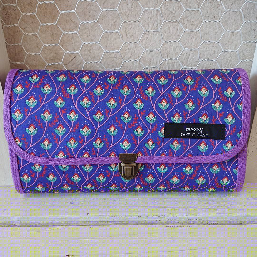 再販❗蛇腹通帳ケース:venus vines(リバティ)