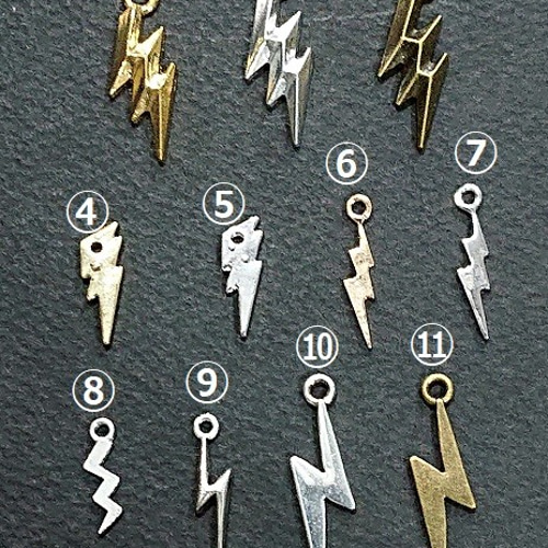 643】空と向日葵のチャーム／レジン 643】空と向日葵のチャーム／レジン