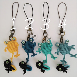 カエル さんとおたまじゃくしの親子ストラップ《全8色》オーダーメイド色可 6枚目の画像