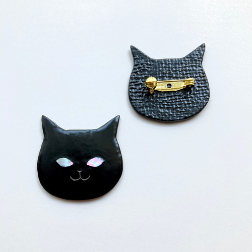 再販》黒猫のブローチ 漆皮に螺鈿 ブローチ studio wave 通販｜Creema 