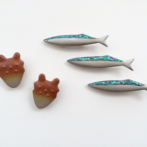 値下げ＊国産漆塗り螺鈿ブローチ