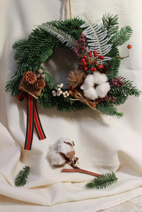 -小花親親-   聖誕節限定-諾貝松中花圈    交換禮物  聖誕節 裝飾 生日禮  諾貝松 第3張的照片
