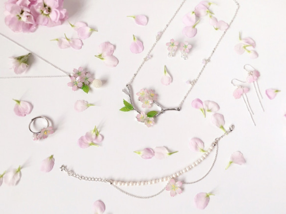 *Haku‧Neko* [さくらの花限定シリーズ]花見桜ピンクの桜の枝クリスタルのネックレスネックレス[15/8にCustomz 5枚目の画像