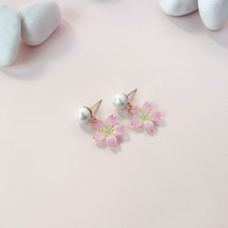 *Haku‧Neko* [さくらの花限定シリーズ]花見桜コットンビーズは、手描きのピンクの桜のイヤリングの耳鍼をドレープ[15/ 2枚目の画像