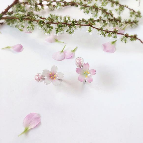 *Haku‧Neko* [さくらの花限定シリーズ]白手描きの桜ピンクのクリスタルビーズを輝くミニガラス玉シルバーリングリング[1 4枚目の画像