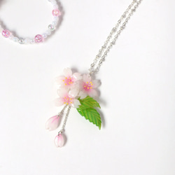 *Haku‧Neko* [さくらの花限定シリーズ]花エレガントなドレープ小さな白い桜の花びら、葉のネックレスネックレス[15/8 1枚目の画像