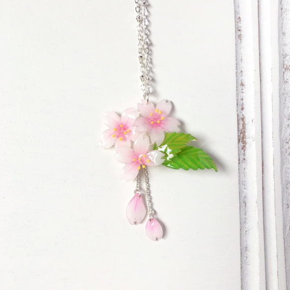 *Haku‧Neko* [さくらの花限定シリーズ]花エレガントなドレープ小さな白い桜の花びら、葉のネックレスネックレス[15/8 5枚目の画像