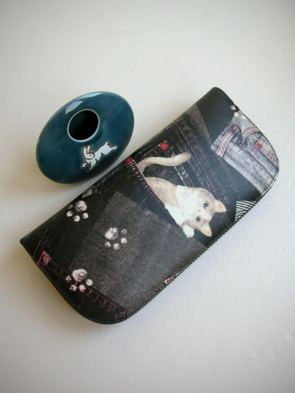 日本のターポリン「黒のカウボーイは猫を隠す」-ロングクリップ/財布/小銭入れ/ギフト 1枚目の画像