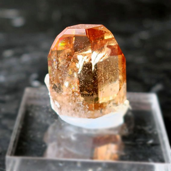 インペリアルトパーズ結晶　Imperial topaz crystal 1枚目の画像