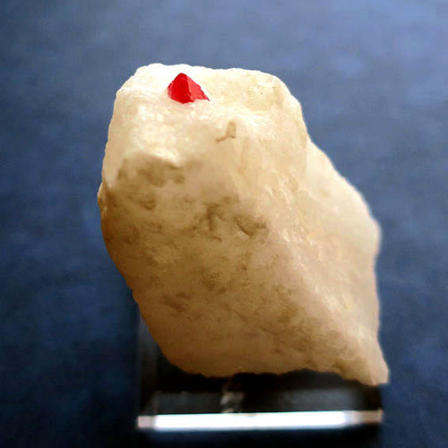 レッドスピネル結晶 原石・鉱物 母岩付き モゴック産 天然石