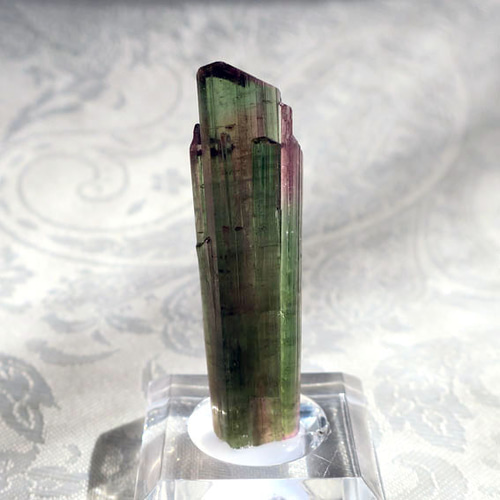 原石（トルマリン） ピンクトルマリン 原石 2.4ct trg225 | iichi 日々の暮らしを心地よく