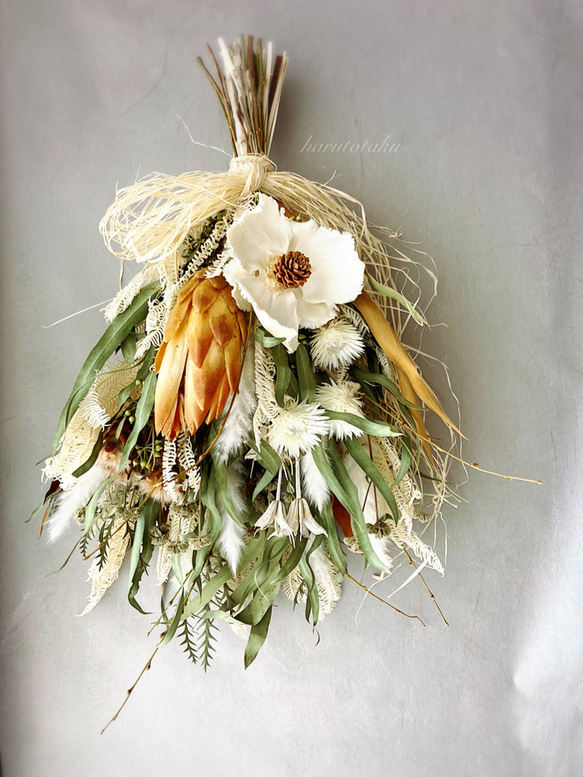 人気のワイルドフラワーとパームフラワーのwhite &greenのドライ  