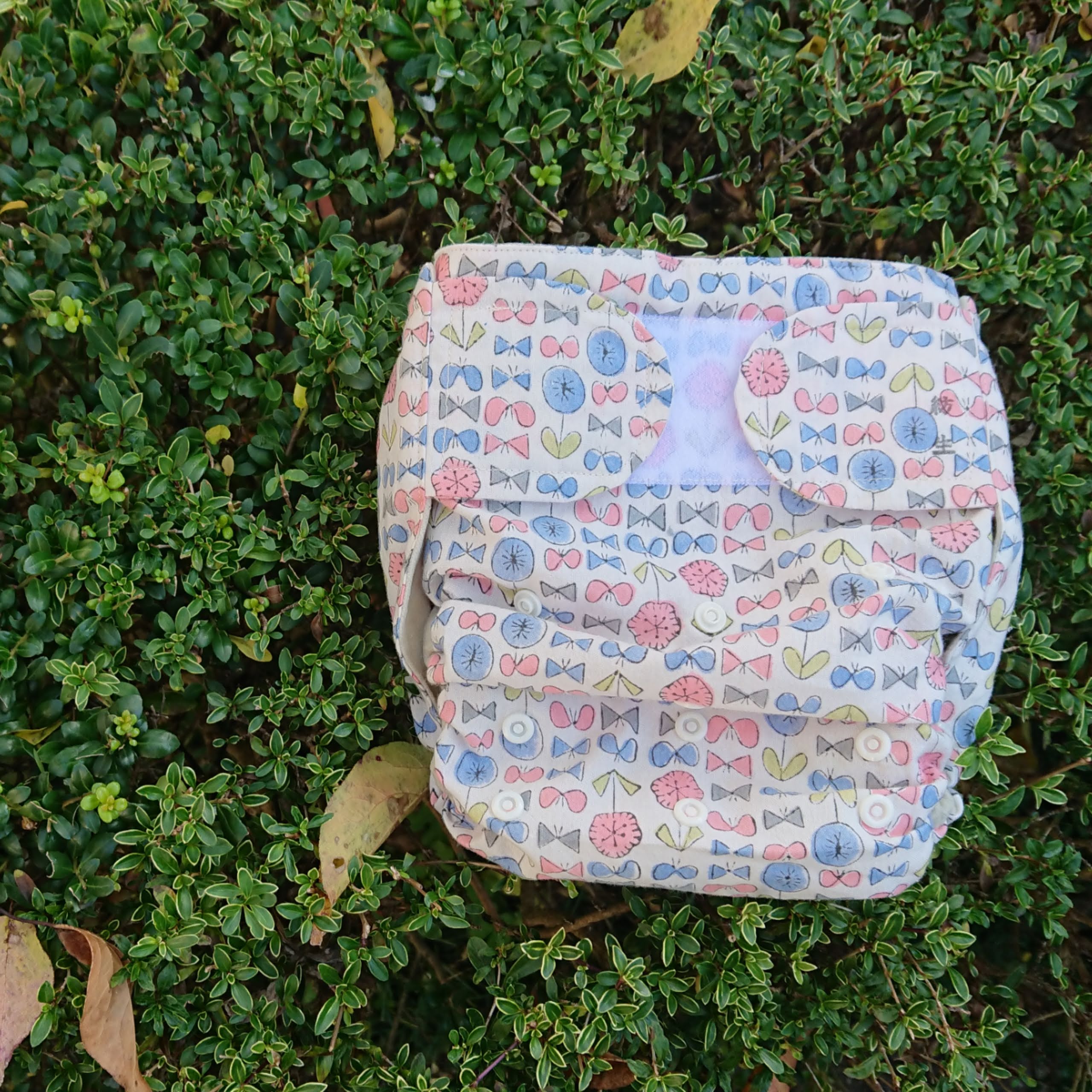 生地が選べる！ スナップボタン式布おむつカバー