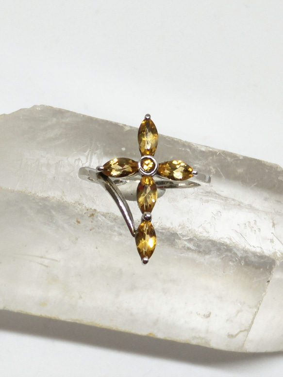 美石夢想曲．純銀黃水晶十字架戒指（戒圍13） 第1張的照片