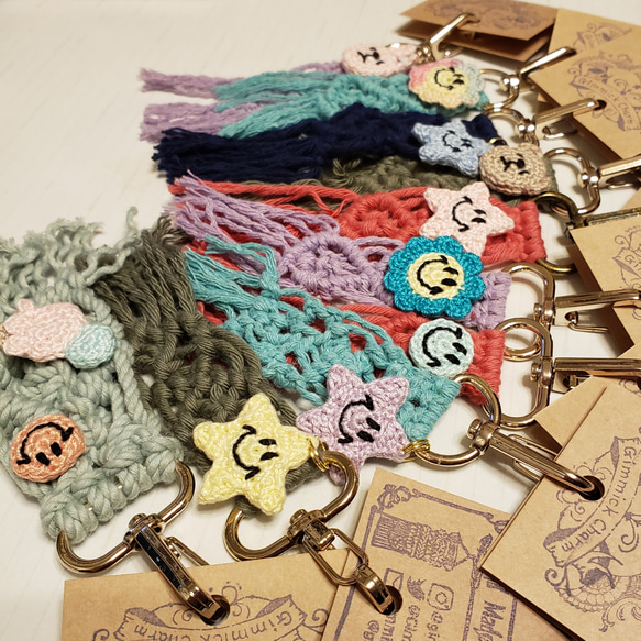 夏休みSALE( * ॑꒳ ॑*)♡】大人気◇【マクラメキーホルダー】◇ニコ 