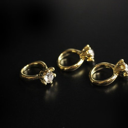 【5個】立爪ガラスの小さなリングチャーム-K01【金色】 5枚目の画像