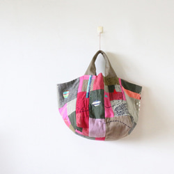絨球立方手提袋“ Pink＆Khaki” 第2張的照片