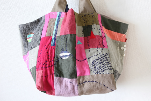 絨球立方手提袋“ Pink＆Khaki” 第6張的照片