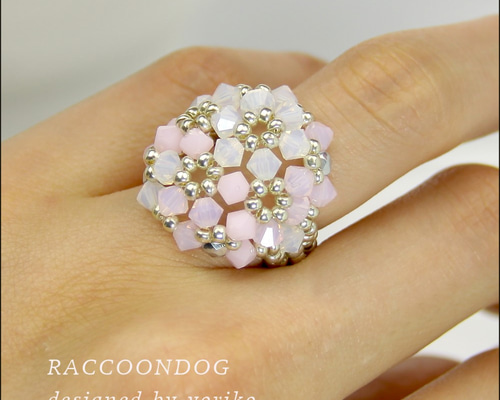 希少　スワロフスキー　広島ビーズ　指輪　リング　ピンク　ピーチ　ビーズ　ローズ 希少 スワロフスキー 広島ビーズ 指輪 リング ピンク ピーチ ビーズ ローズ