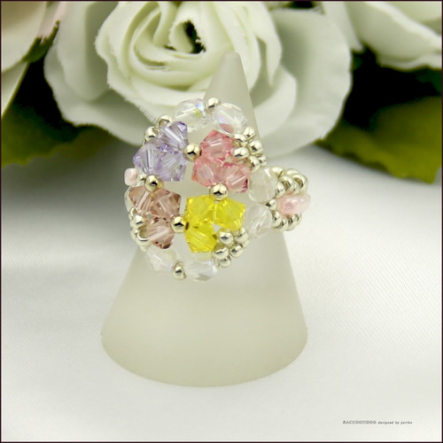 再販）幸せの四葉のカラークローバー（スワロフスキー/チェコビーズ