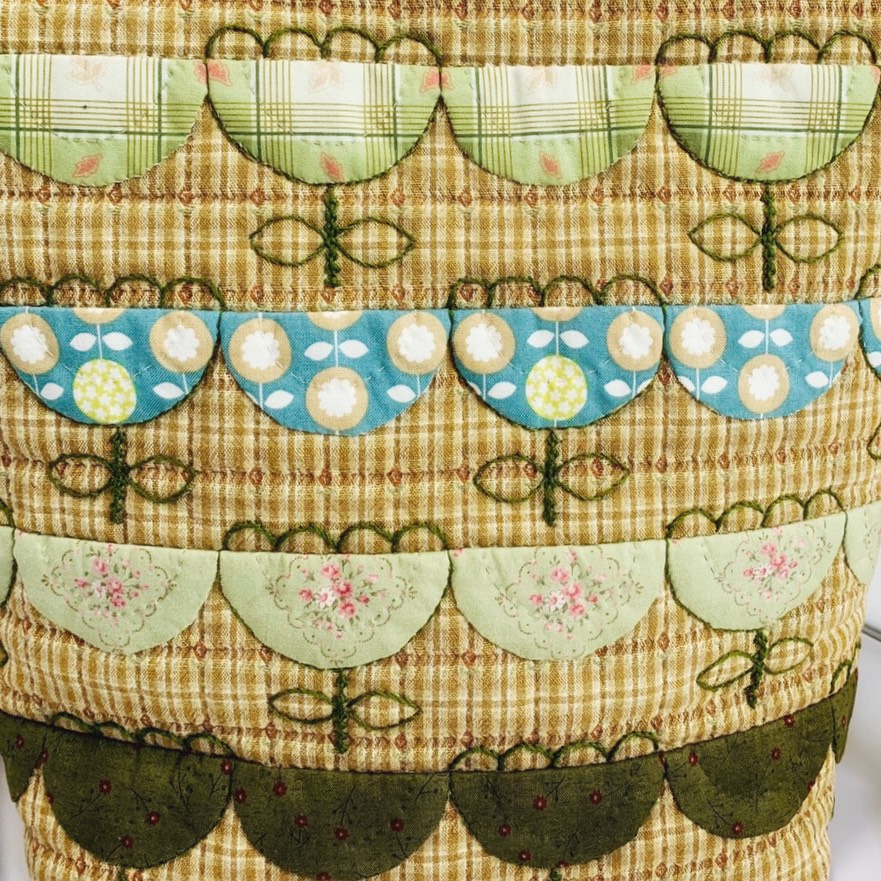 【Creema限定】アップリケと刺繍のフラワー☆2wayトートバッグ