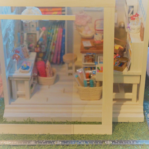 ドールハウス ミニチュア 手芸屋さん「Baby blue」 立体・オブジェ 風