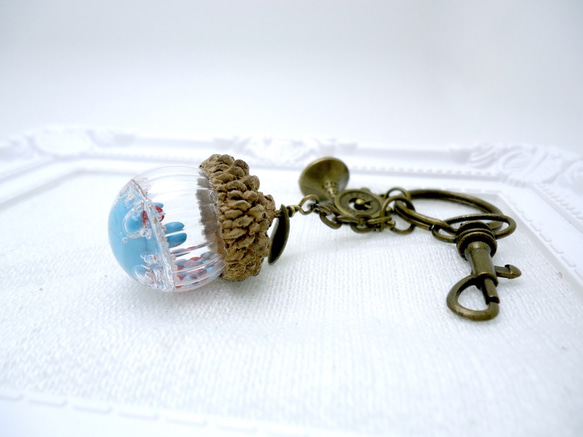MNII○松果湖的藍色小鴨○模型○玻璃球鑰匙圈 第3張的照片