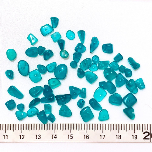 ★特選NEW★希望の石♢ホープストーン【希少☆ネオンアマゾナイトさざれ】❤️ 希望の石 行動の石 ストレス解消 柔軟性 天然石アクセサリー ブレス