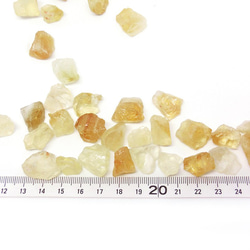 【4個】琥珀糖みたいな檸檬色の穴あき天然石シトリン(中大) ラフロック原石 イエロー 黄水晶 11月の誕生石M-S33S 5枚目の画像